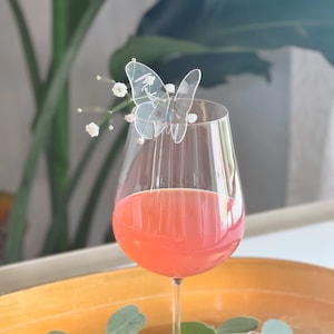 Marcador de bebidas personalizado, amuletos de copas de boda, etiquetas de nombre de champán, amuletos de vino, amuletos de bebidas de champán y cócteles, marcador de bebidas personalizado