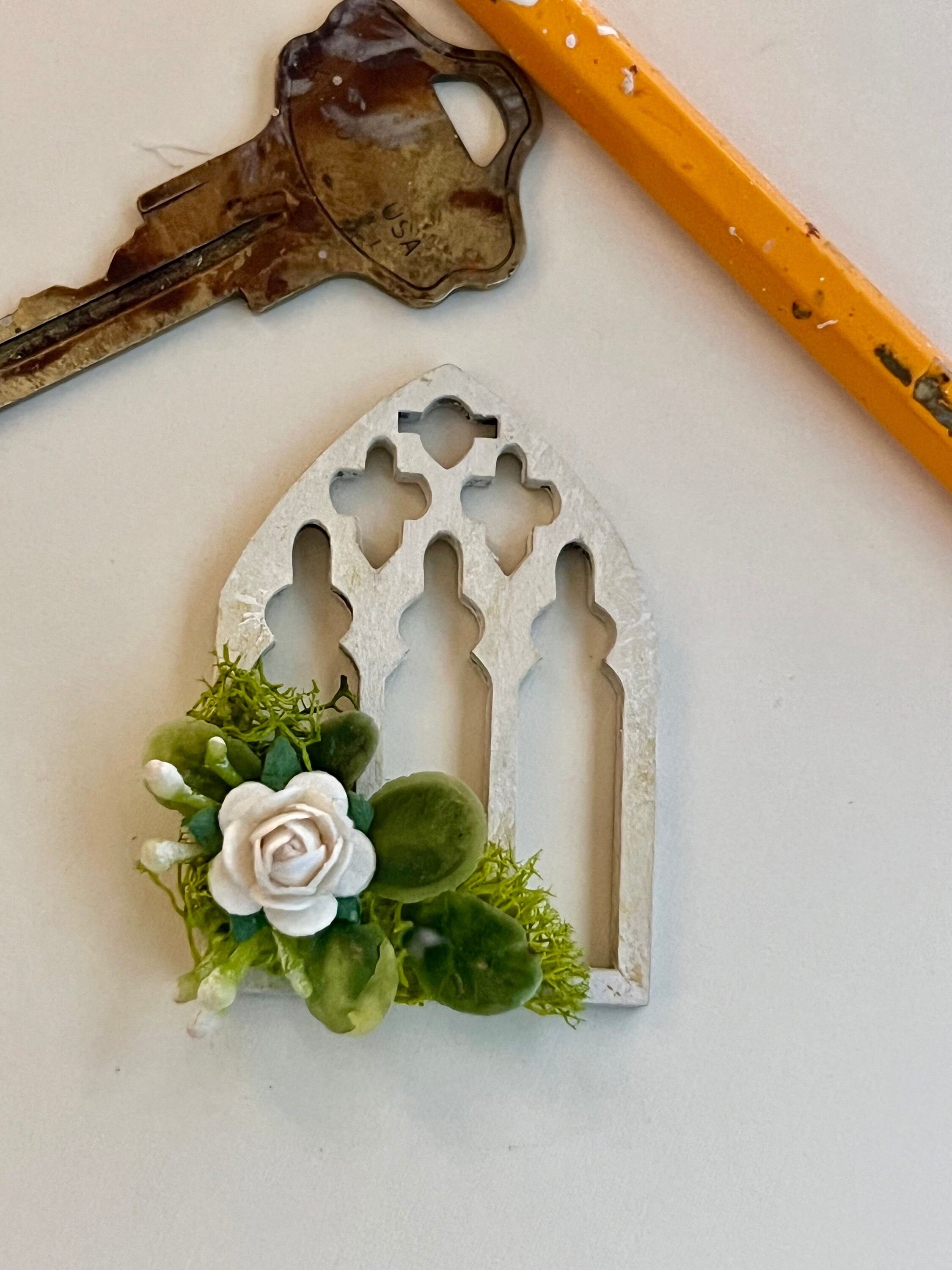 5 Styles Dollhouse Wall Decor Fancy Wood Picture Window Frame With