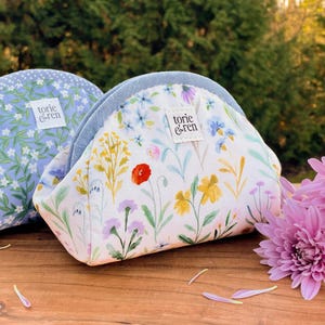 Berryfield Park Zipper Pouch PDF Sewing Pattern with Templates