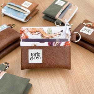 Patrón de costura en PDF para billetera de tarjetas plegable y compacta