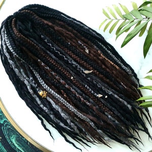 Versandfertig ! SET Nr. 472 Komplettes Set Wolle Dreads Merino Erweiterungen Wikinger DREADLOCKS DE 60 Stück, 55 cm Zöpfe braun schwarz grau grau