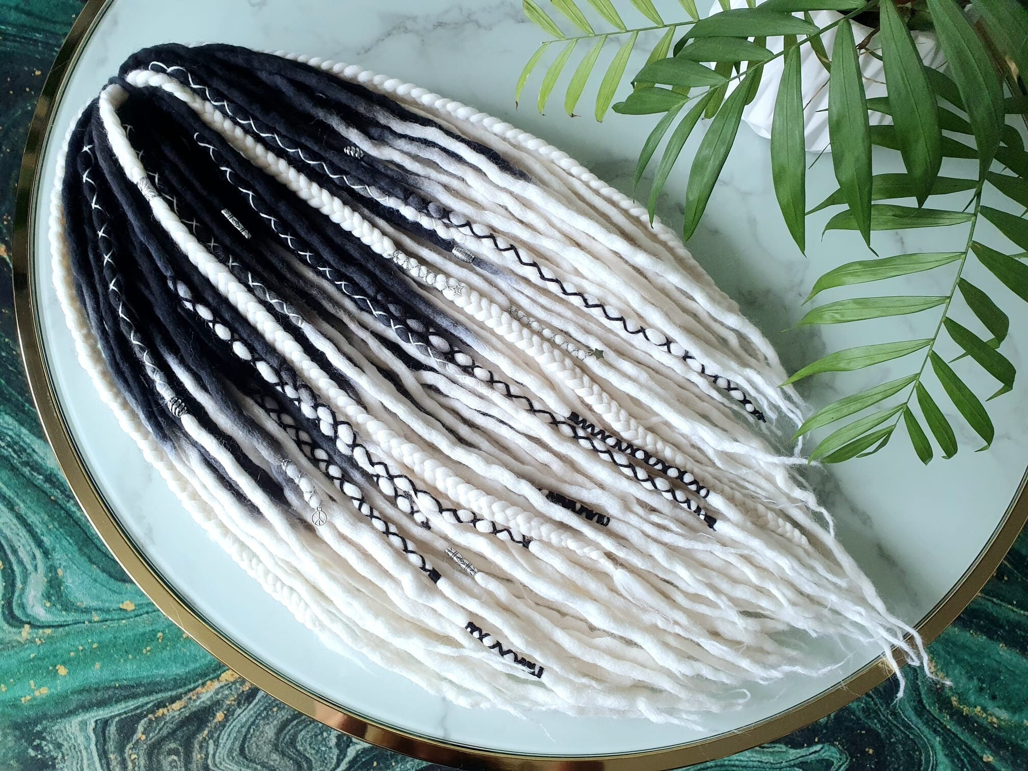 Bereit zum Versand! SET Nr. 454, Komplettset Wolldreads Merinoverlängerungen DREADLOCKS DE 60 Stück 22"/ 55 cm Zöpfe Ombre Schwarz Weiß Nr
