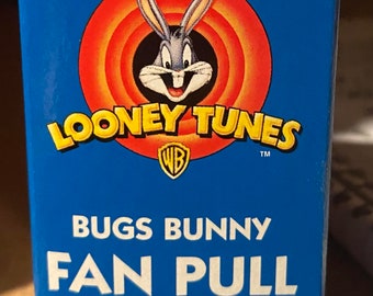 Bugs Bunny Looney Tunes Fan Pull / Light Pull  New in Color Box New Old Stock 1998