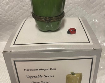 Green Bell Pepper with Lady Bug Trinket  Porcelain Hinged Box  Midwest PHB New in Box New Old Stock