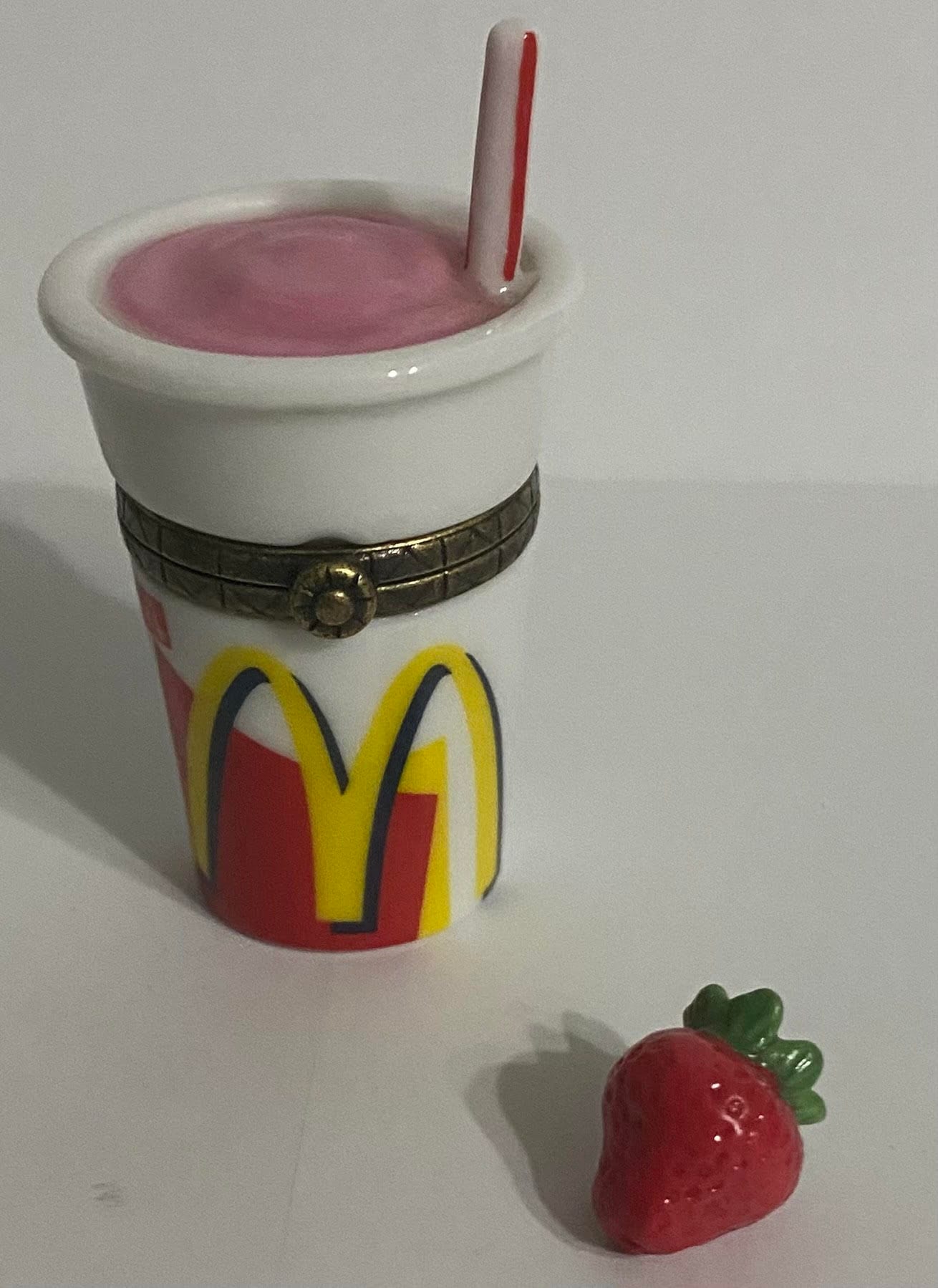 Mcdonald's Strawberry Shake With Strawberry Trinket Porcelain