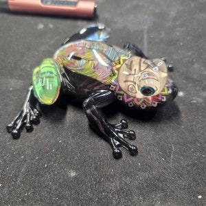 Boho Love Feathers Resin Frog Decor