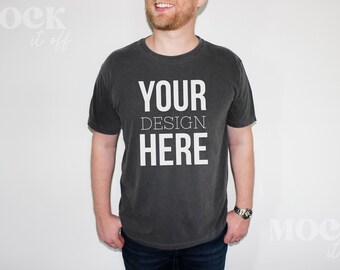 Maquette masculine, Comfort Colours Pepper Mockup, C1717 Trendy Shirt Mockup, Mens Mock-up, Pepper Grey Shirt Mockup, Blonde Model Indoor Shirt Mock