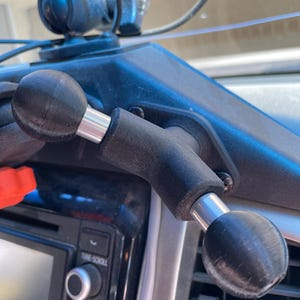 Universal Dual Mount
