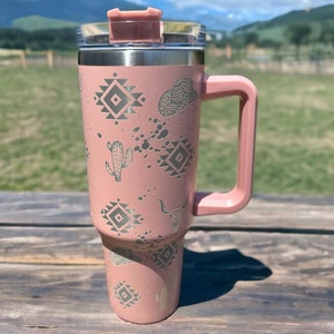 Western print tumbler|40 ounce tumbler|cow print tumbler|engraved tumbler|gift for her|40 ounce coffee mug|cowgirl tumbler|cute tumbler|cow