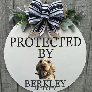 Dog welcome sign|Dog front door sign|Dog door sign|Custom dog photo sign|Welcome door sign|front door sign|dog door hanger|animal door sign