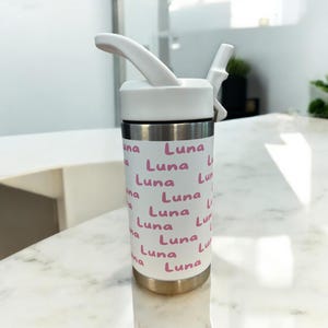 Gepersonaliseerde kinderwaterfles|Kinderwaterfles|Gepersonaliseerde waterfles|Waterfles met naam|Waterfles voor school|Aangepaste kinderbeker