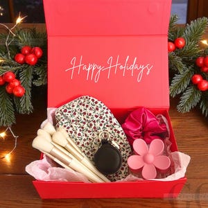 Christmas Gift Box for Women Holiday Self Care Package Spa Gift Set for Her Custom Beauty Box Teen Girl Gift Cozy Relaxation Kit Makeup Gift