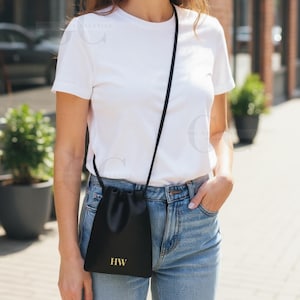 Personalized Leather Phone Crossbody Bag Custom Shoulder Bag Everyday Travel Purse Minimalist Gift for Women Purse