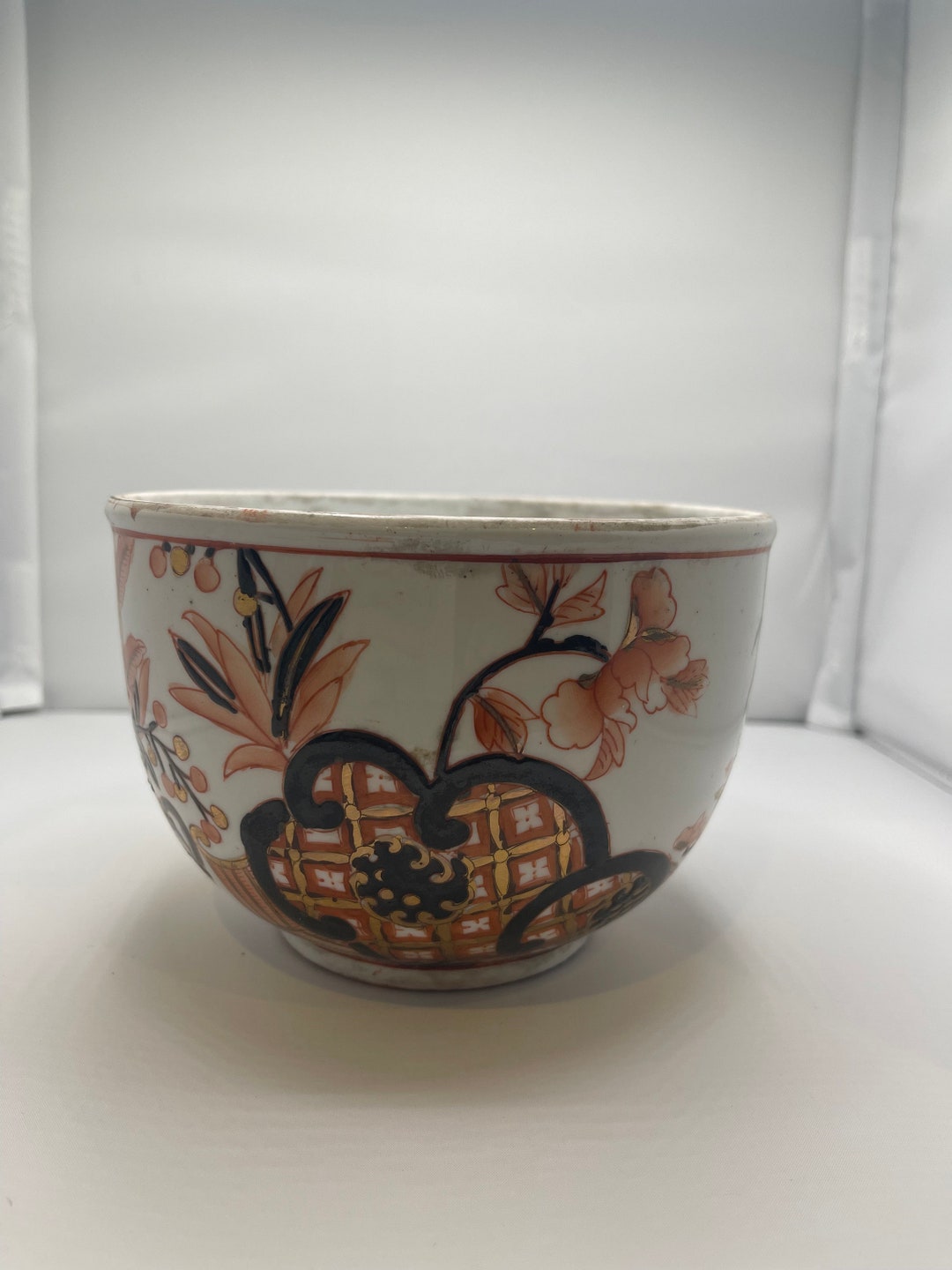 Vintage Asian Style Vase - Hand Painted in Macau - Etsy