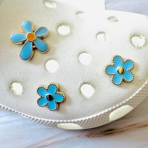 Acrylic Flower Shoe Charms, Blue Acrylic for Shoes | Gift for Nurses Week, Step Mom Gift, Shoes Charms