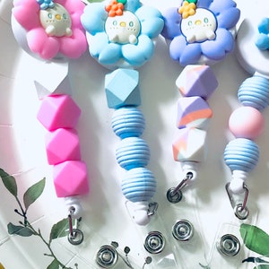 ID Badge Reels | Flower Badge Reels | Silicone Flower Reels| Retractable Reels | Daisy Flower Reels