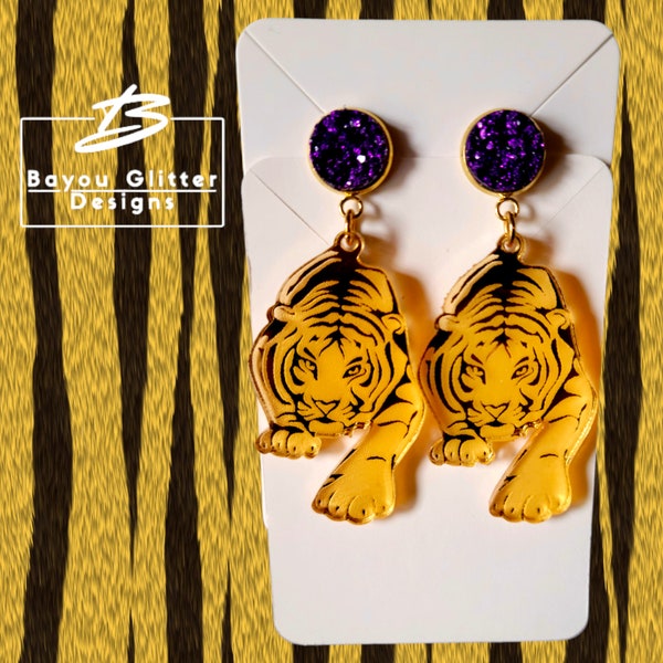 Tolle LSU Style Tiger Ohrringe in Lila und Gold Farben