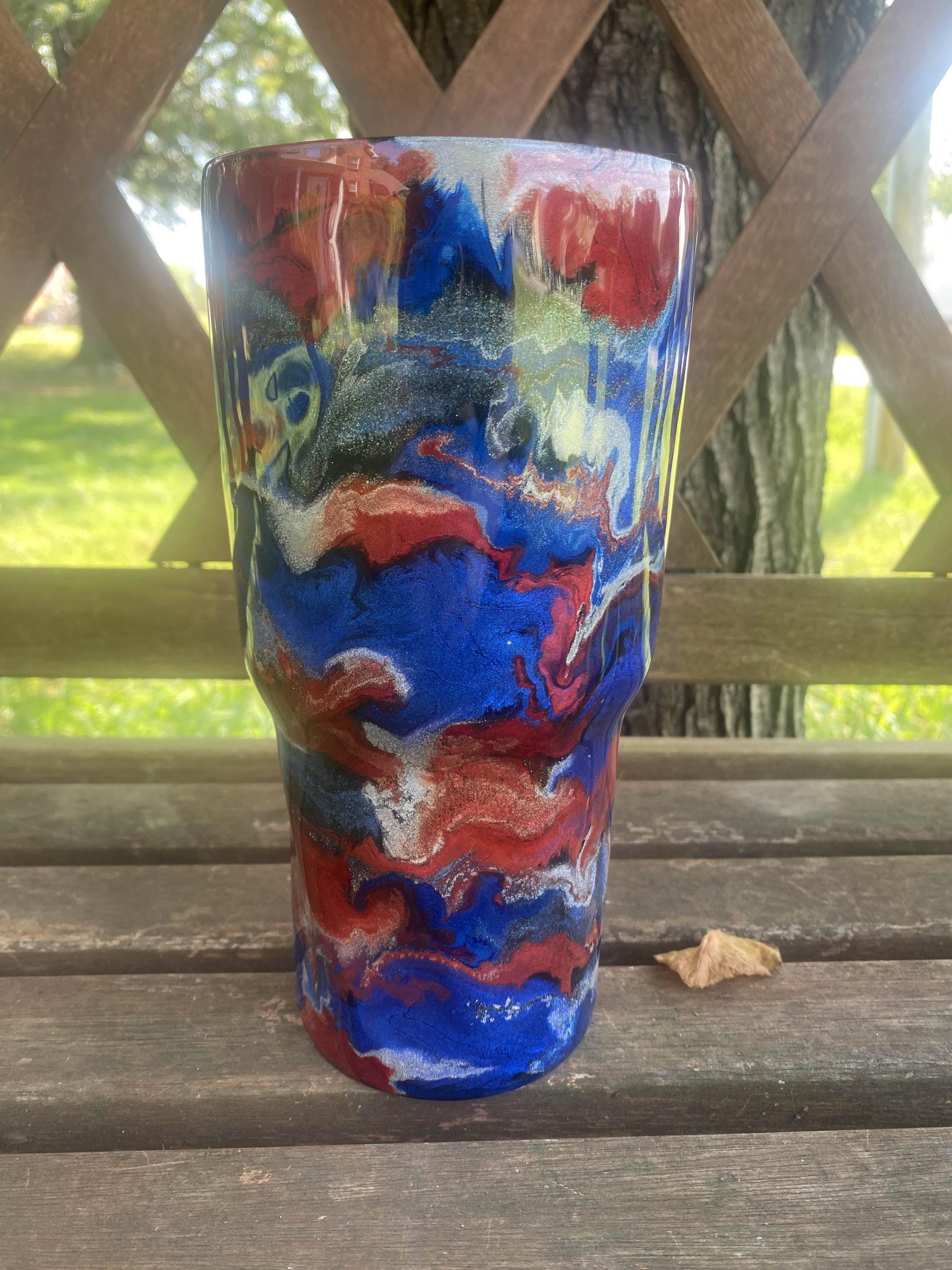 30oz Curve Twist Tumbler
