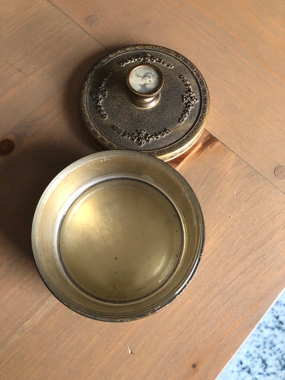 Antique French Ormolu Gilt Powder Box With Exquis… - image 8
