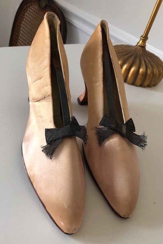 Antique Silk Blush Color Wedding Shoes