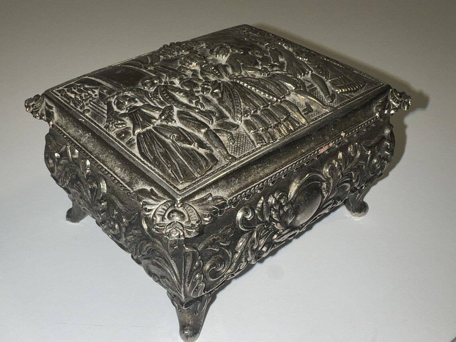 Silver Scene Box - Etsy Canada