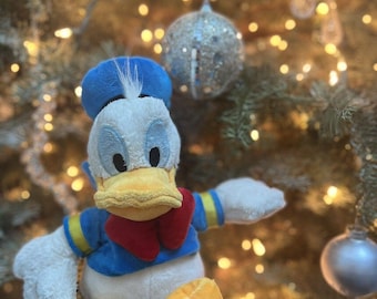 Donald Duck Plush Disney Store Authentic Exclusive Stuffed Animal Soft