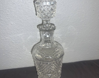 Karafka do likieru ze szkła ciętego z korkiem szklanym