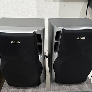 Pair of AIWA Ltd Speakers SX-NA702 100W 6 Ohm