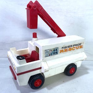 【希少品】Fisher-Price RESCUE 消防車 1974年製おもちゃ Fisher Price Rescue Vehicle - Etsy