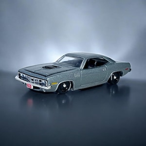 1971 Plymouth HEMI Cuda die-cast metal collectible car