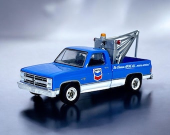 1983 Chevrolet C20 Scottsdale Tow Truck Chevron Car Die cast 1:64
