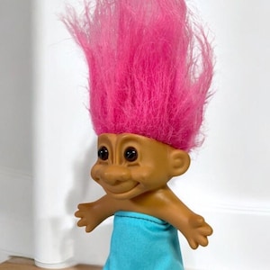 Vintage RUSS Troll Doll 5&quot; Pink Hair, Brown Eyes, Blue Dress 1990s