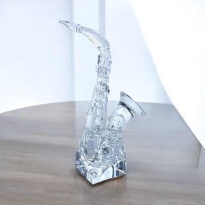 Crystal d&#39;Arque France Saxophone 7.5&quot; Crystal Base Studded Faceted