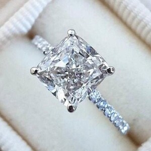 2.5CT Cushion Cut Moissanite Wedding Ring 10/14/18K Solid Gold Solitaire Anniversary Ring Eternity With Accent Engagement Ring Promise Ring