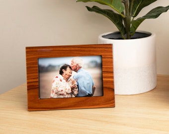 Fotolijst, handgemaakte fotolijst, aangepaste fotolijst, gemaakt van duurzaam geproduceerd hout, moderne fotolijst, luxe fotolijst