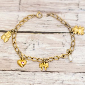 Vintage Jugendlich Gold Ton Bettelarmband 6 1/2 - CB19