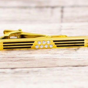Vintage Rhinestones Minimalist Gold Tone Tie Clip - CB23