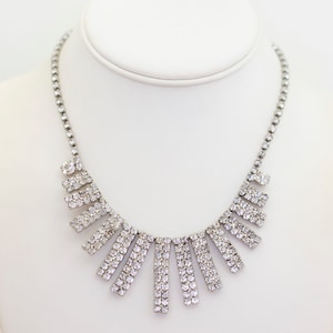 Vintage Avant Garde Lovely Rhinestones Silver Tone Bib Necklace 18 inch - CB20