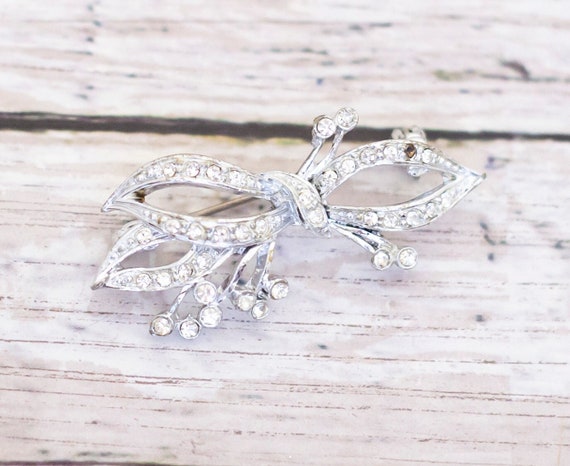 Tiered Dome Clear Crystal Brooch