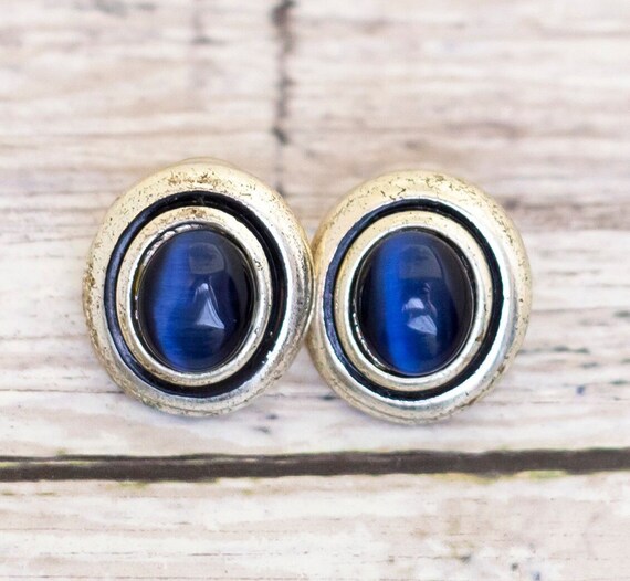 Vintage Art Deco Blue Oval Mesmerizing Stud Earri… - image 1