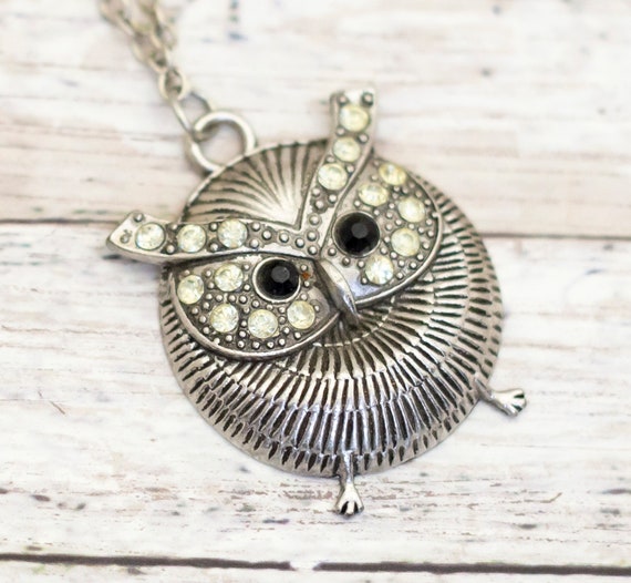 Vintage Silver Tone Intricate Owl Necklace 26 inc… - image 1