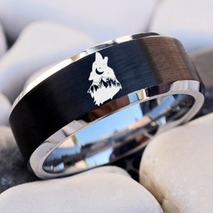 Alliance loup hurlant, alliance loup, bague de fiançailles loup sauvage, alliance forêt, alliance forêt, bague loup dans la forêt