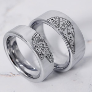 Star Wars Matching Ring Set, Star Wars Couple Ring Set, Millennium Falcon Wedding Band, Engraved Star Wars Jewelry, Millennium Falcon Ship