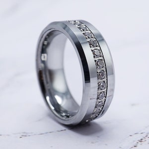 Diamond Wedding Band, Beveled Step Edge Tungsten Men&#39;s Wedding Ring, Silver Wedding Band, Anniversary Ring, Diamond Anniversary Band, 8mm