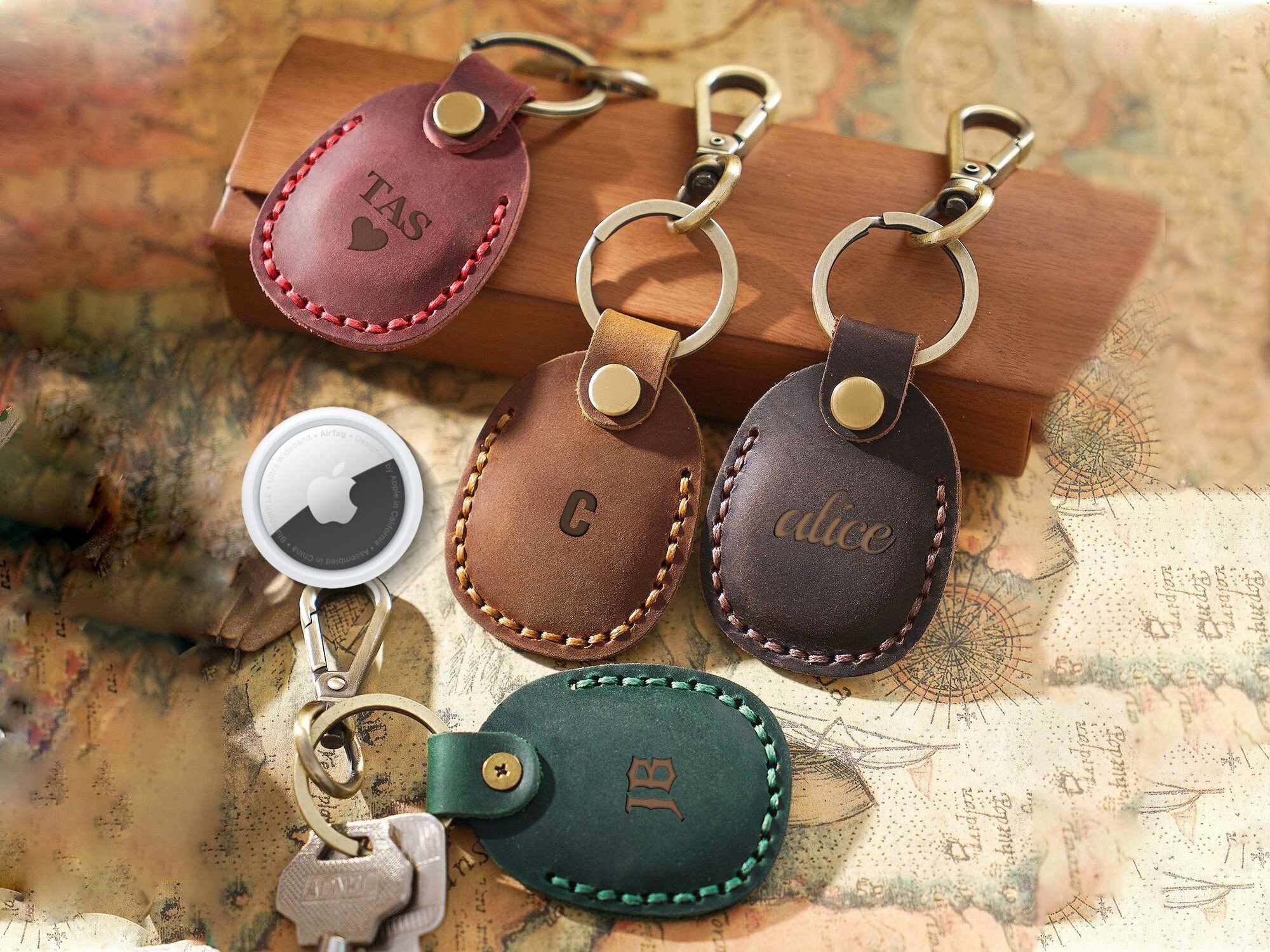 The FizzArrow Leather Dog. Bag charms and key rings from The