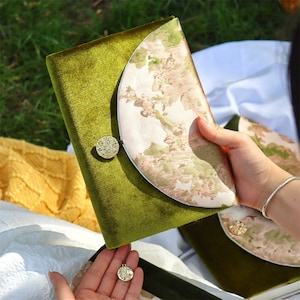 Adjustable book cover, Fabric book cover, Reusable book cover, Handmade book case, Paperback book cover, Book protector