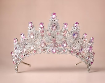 Handgjord brudtärna i rosa kristall, silverkrona