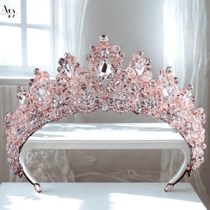 Bridal Pink Tiara,Pearl Tiara,Pearl Bridal Crown,Bridal Hairpiece,Pearl Crystal Wedding Tiara,Pearl Wedding Hair Accessory,Wedding Headpiece