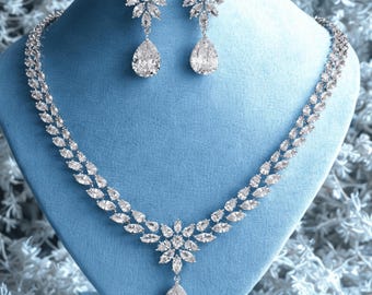 Bridal Silver Necklace set Wedding Jewelry for Bride Silver Bridal Jewelry Bride Necklace Set Bridal Jewelry Set Bridesmaid Jewelry Set Gift