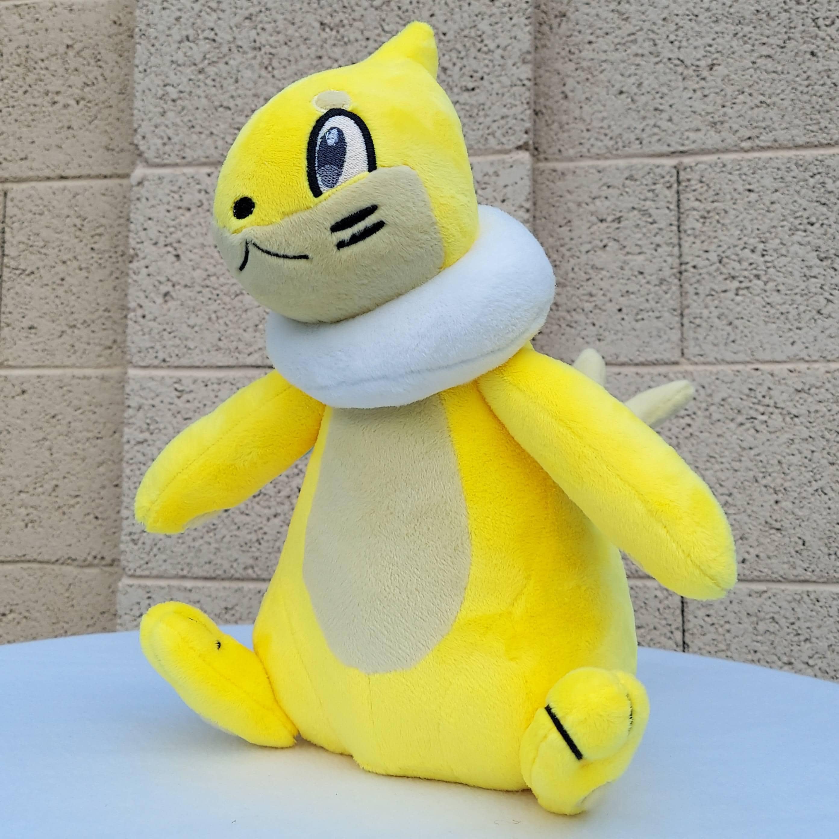 色違いブイゼル ポケモンぬいぐるみ [デモ/テストぬいぐるみ 色違いブイゼル ポケモンぬいぐるみ [デモ/テストぬいぐるみ
